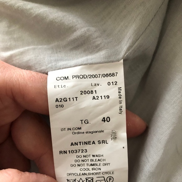 Emporio Armani Grey Pinstripe Blazer Buckle sz 4 - Picture 8 of 8